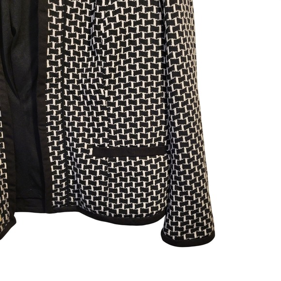 Christopher & Banks Petite Black White Geometric Pattern Collarless Blazer  P/L - Picture 3 of 5
